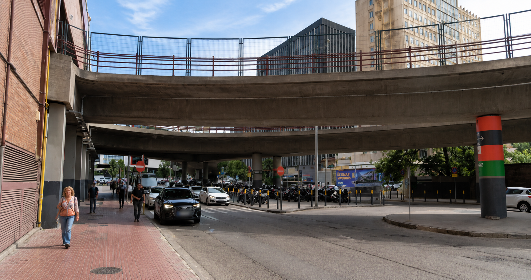 Meeting point for pre-booked taxis on Agustín de Foxá Street in Chamartín