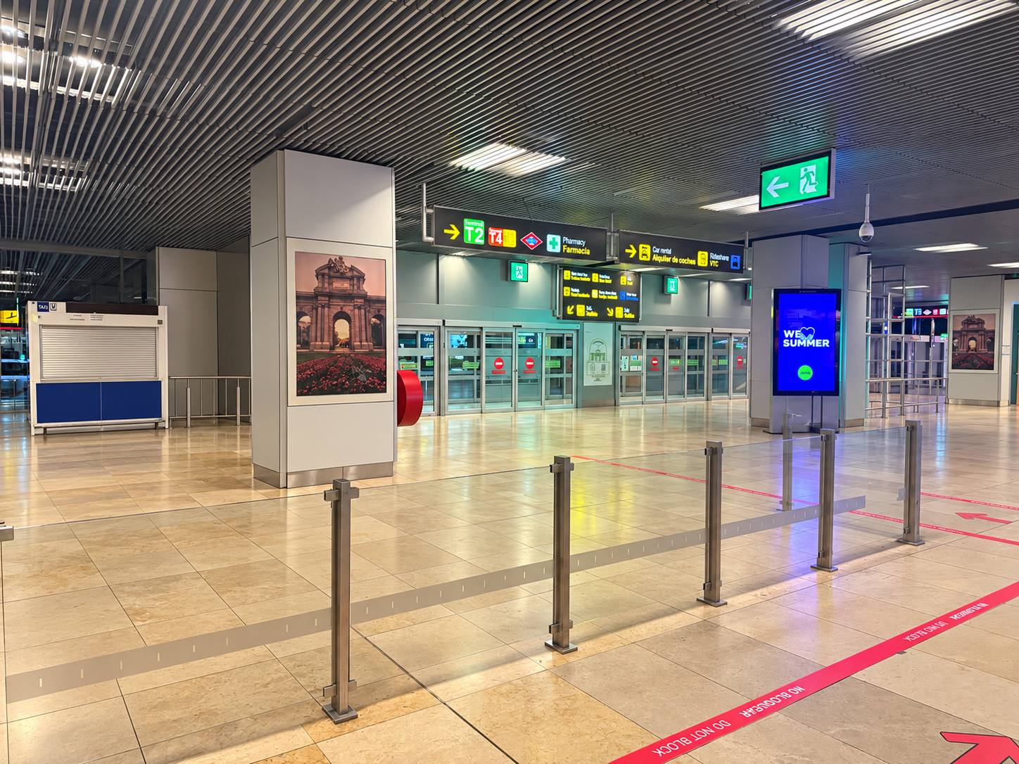 Puerta 10 Terminal 1 Sala 01 Aeropuerto Madrid-Barajas